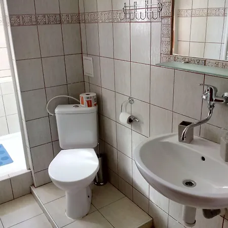 Urban Center 3*